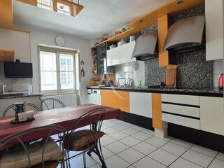  Appartement � vendre 5 pi�ces 180 m�