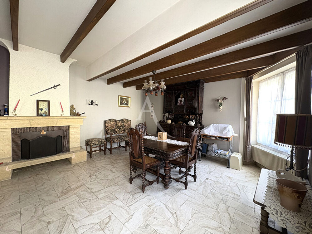 Maison 8 pièce(s) 230 m2 - 4 chambres - NALLIERS