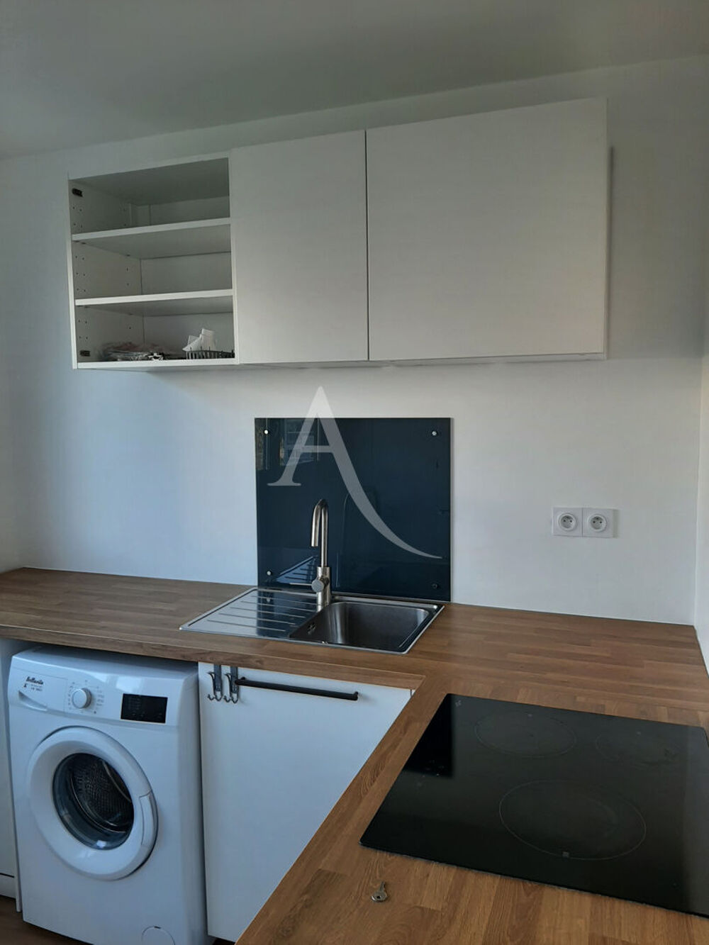 Location Appartement T3  Ile de NANTES avec chauffage collective et une place parking Nantes