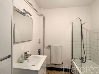  Appartement à louer 3 pièces 73 m²