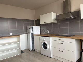  Appartement à louer 3 pièces 69 m²