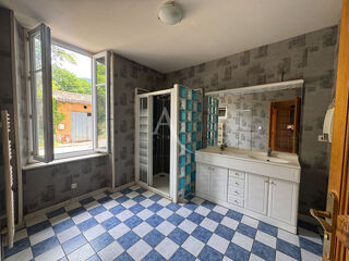  Maison à vendre 9 pièces 221 m²