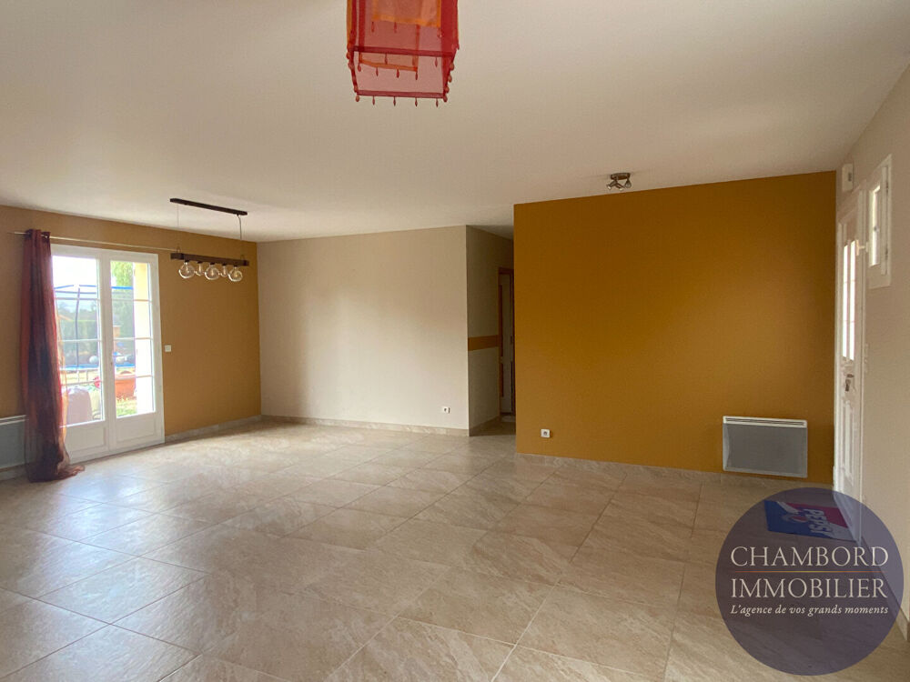 Maison Sassay de plain pied 95 m²