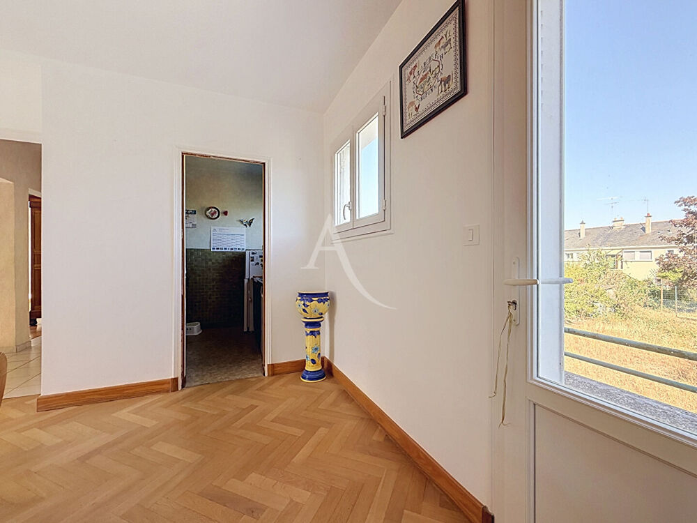 Maison 4 chambres avec jardin et garage - ANGERS BANCHAIS