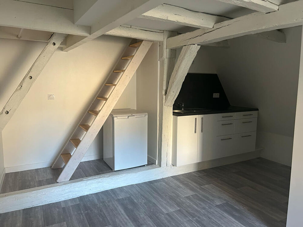 Location Appartement A louer - Studio avec coin chambre - Angers hyper centre-ville Angers