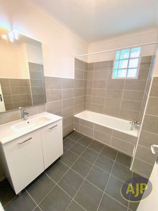  Appartement � vendre 2 pi�ces 60 m�