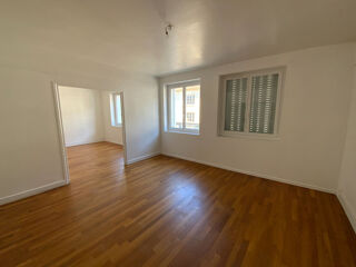 Immeuble à vendre 11 pièces 356 m²