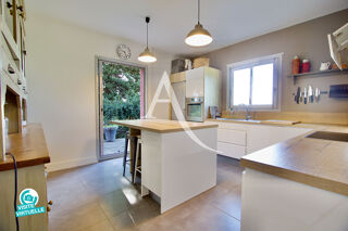  Maison  vendre 5 pices 138 m