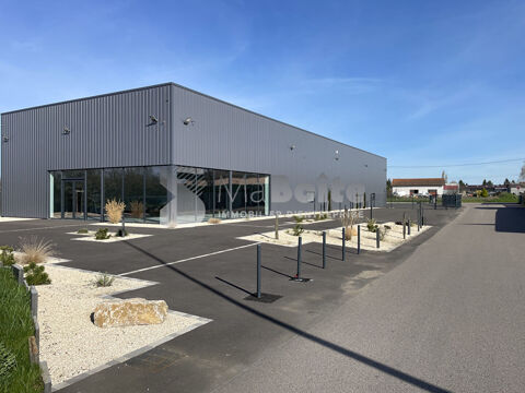 POUILLY SOUS CHARLIEU  - Bureaux / show-room de 230 m² 3000 42720 Pouilly sous charlieu