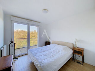  Appartement à louer 4 pièces 91 m²