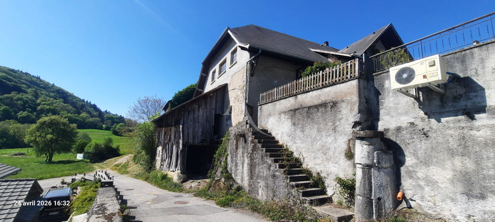 Maison Chilly 5 pièce(s) 114.39 m² Hab (463 m2 au sol).