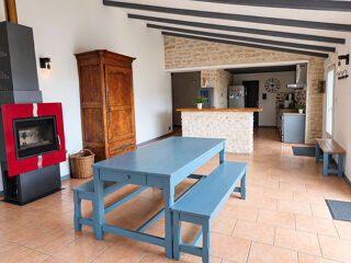 Vente Maison Maison Beaugeay 4 pièce(s) 143 m2 Beaugeay