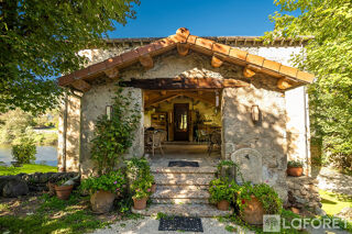  Maison � vendre 10 pi�ces 350 m�