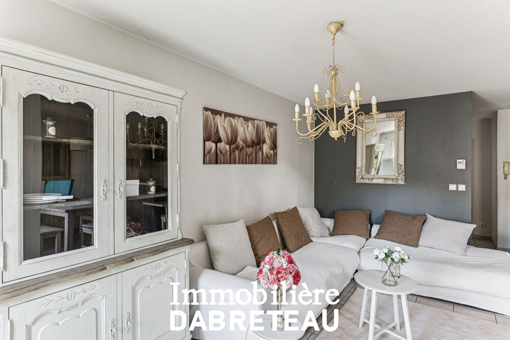 Location Appartement Appartement triplex meublé avec Terrasse - ALBIGNY-SUR-SAONE - GLI Albigny sur saone
