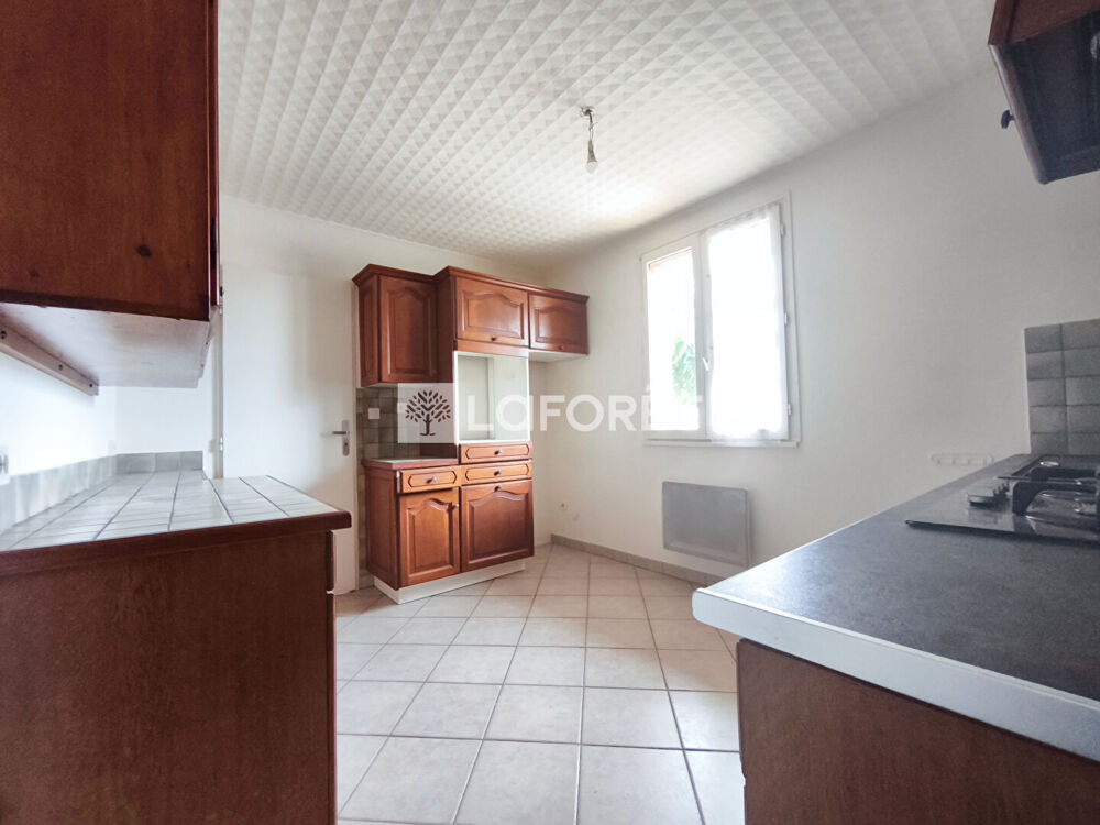 Vente Maison Maison de plain-pied avec 3 chambres, garage et jardin à Saint-Jean-Pla-de-Corts Saint jean pla de corts