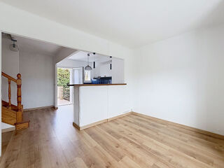 Vente Appartement Appartement 3 pièces en duplex à vendre à Aubagne - Secteur Napollon avec terrasse et deux places de parkings Aubagne