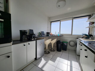  Appartement à louer 1 pièce 94 m²