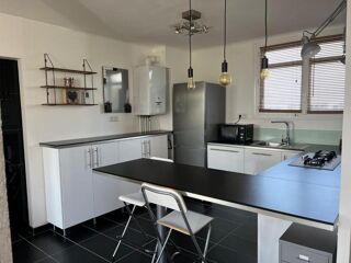  Appartement à louer 2 pièces 56 m²