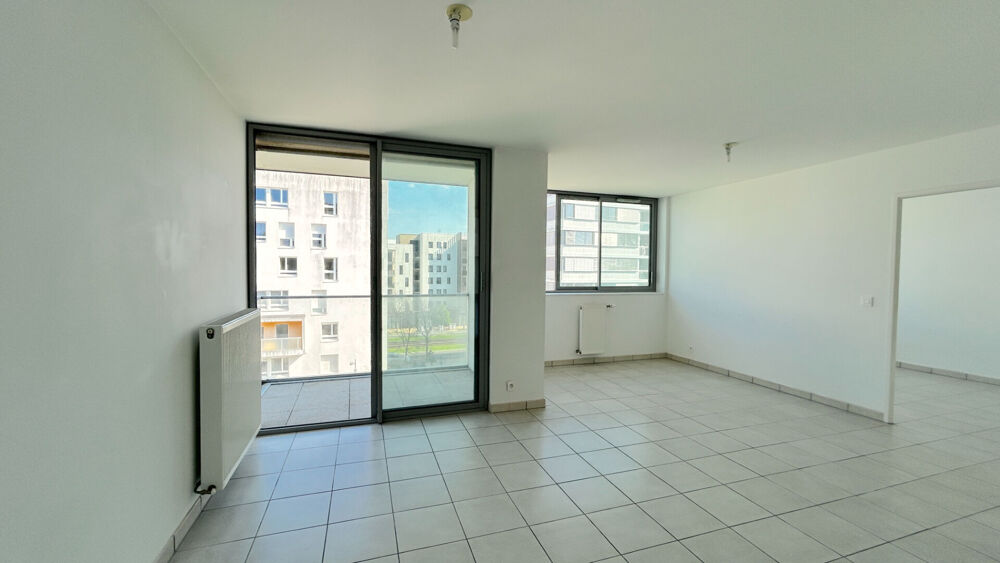 Appartement T2 avec balcon et parking à vendre ? Bordeaux secteur Lac / Ginko
