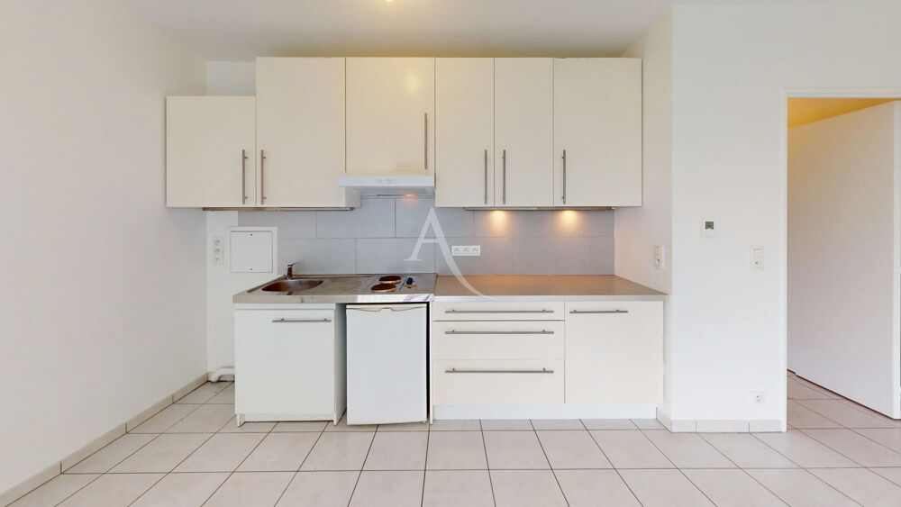 Appartement MASSY 1 pièce 27.06 m²