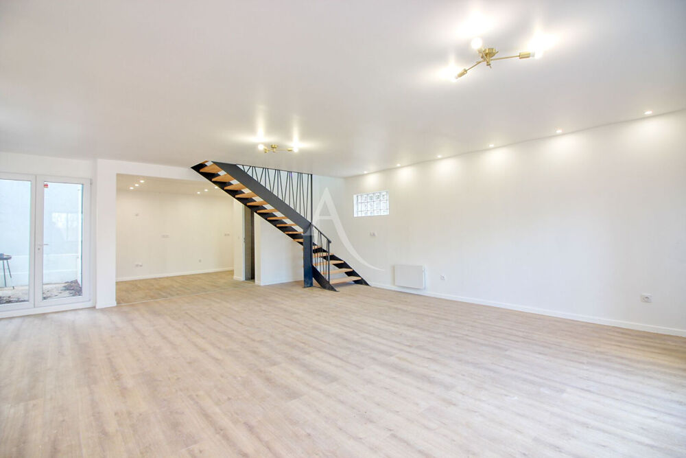 Maison a vendre  - 5 pièce(s) - 124 m2 - Surfyn