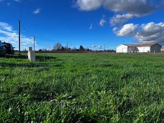  Terrain à vendre 680 m²