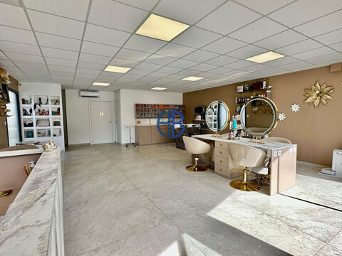   Superbe salon de coiffure neuf de 90m² avec aquabike et parkings - Marseillan 