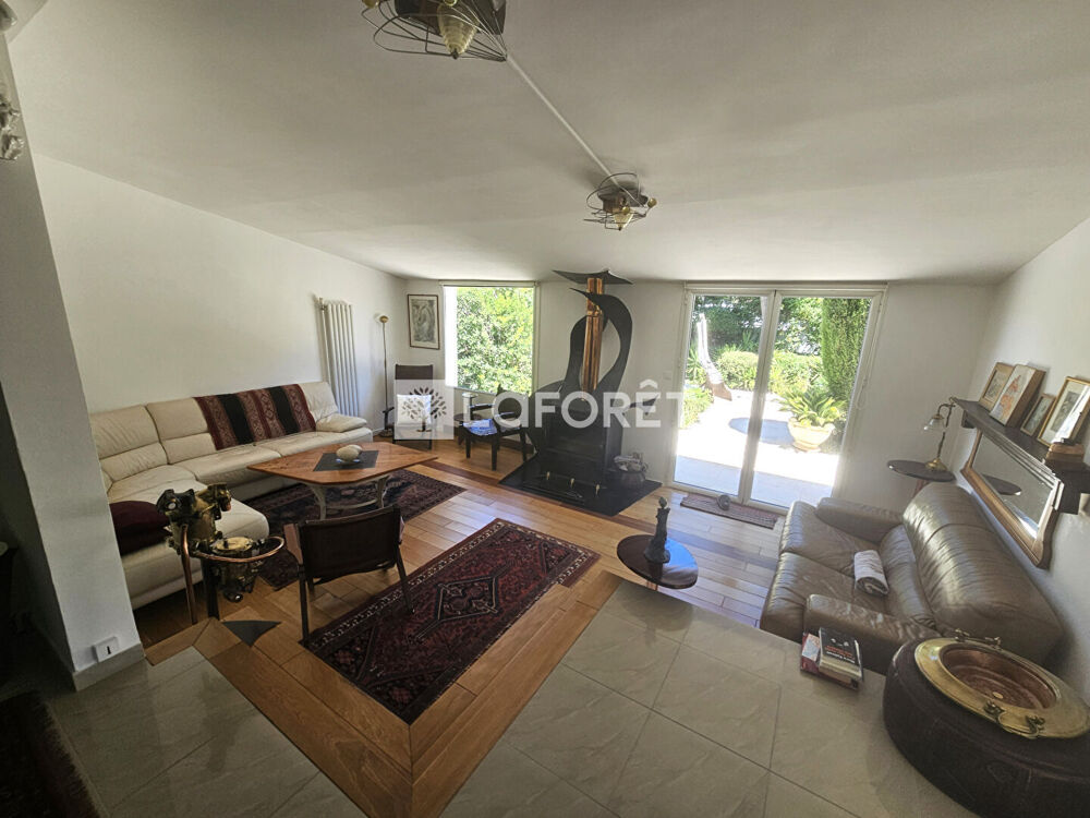 Maison Agde 8 pièces 166 m2 utiles
