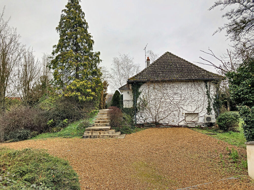 Maison Saint Gervais La Foret 5 pièce(s) 125 m2
