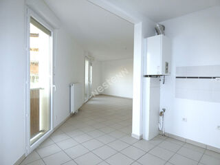  Appartement à louer 3 pièces 70 m²