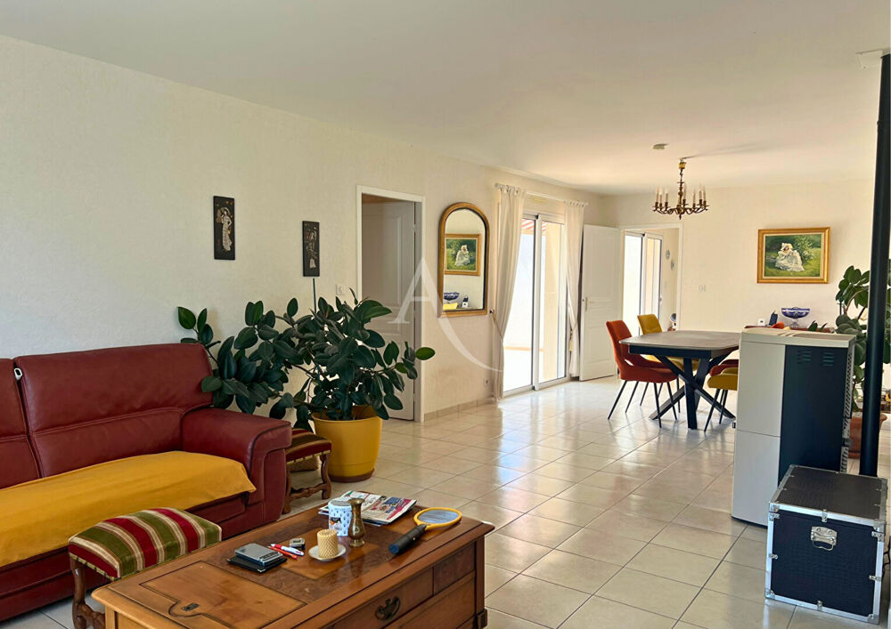 Maison à vendre à Beauvoir-sur-Mer - Calme et beaux volumes