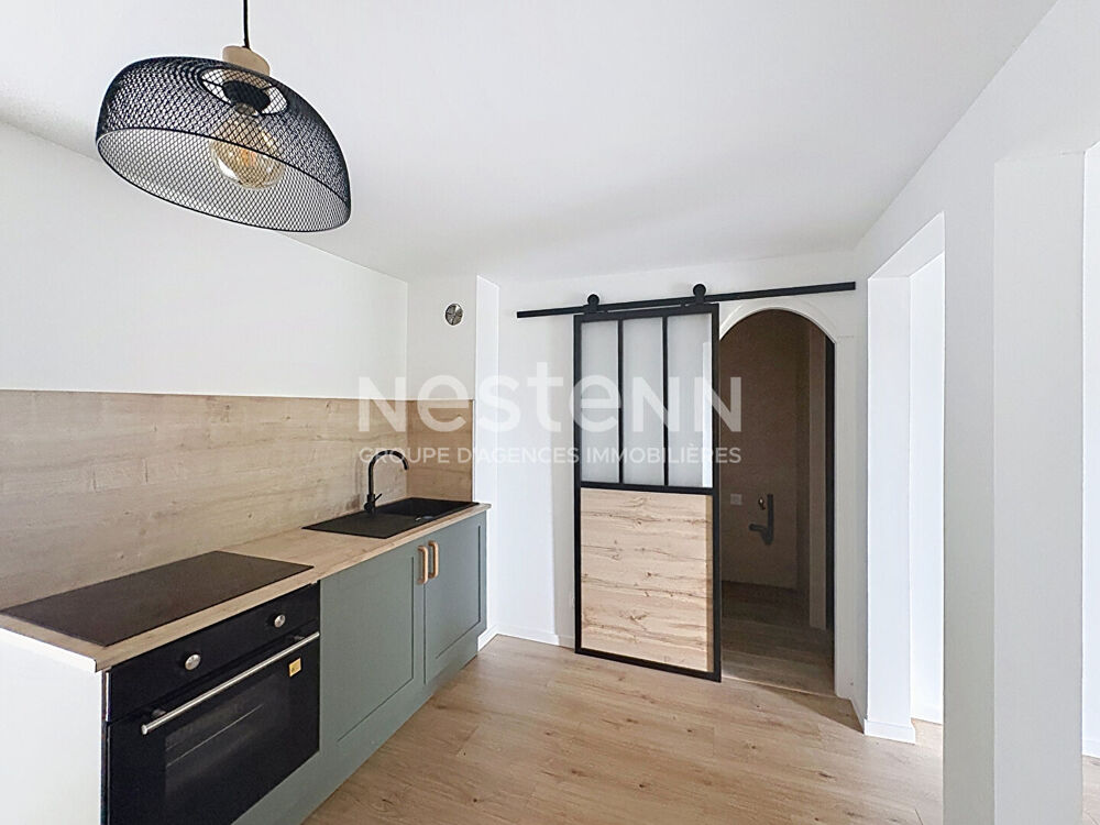 Vente Maison Ensemble immobilier  composé de 3 logements, de nombreuses dépendances sur plus de 1 hectares de terrain. Raucoules
