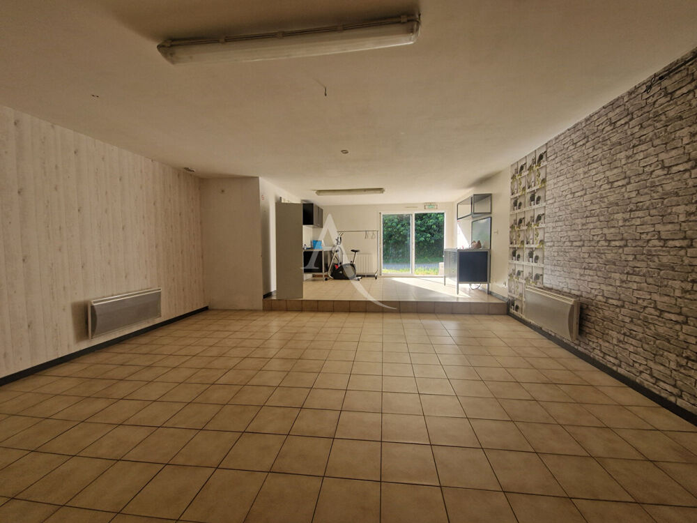   Entrepôt / local industriel Brissac Quince 2 pièce(s) 79.32 m2 
