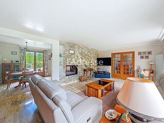  Maison à vendre 6 pièces 197 m²