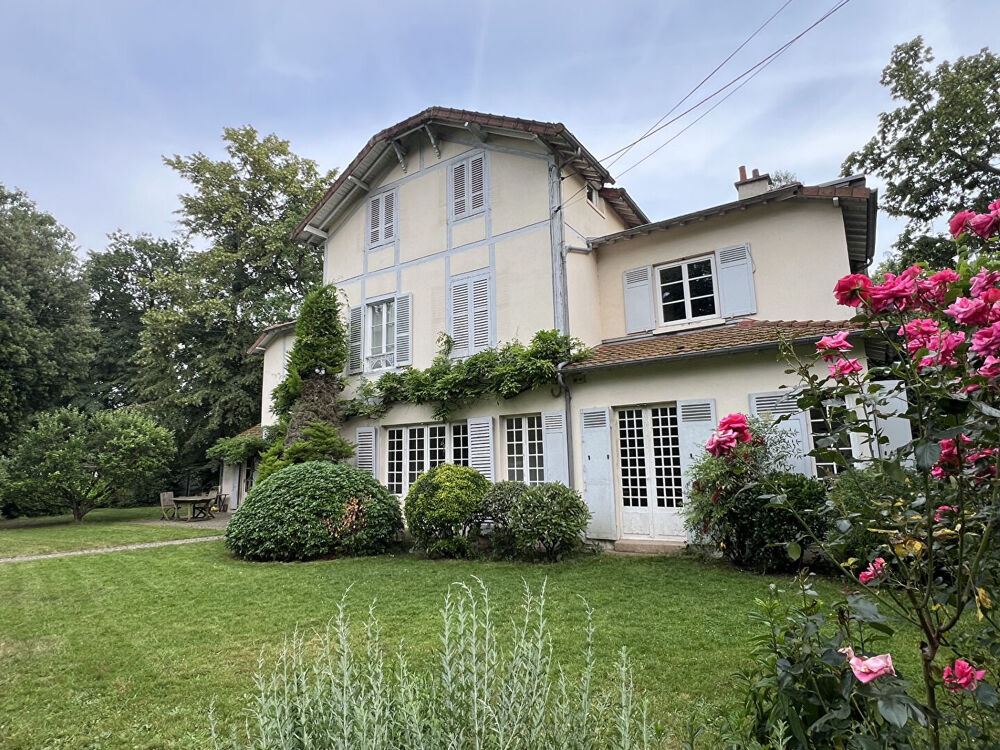 Maison 5 pièces à louer meublée à Maisons-Laffitte - Exclusivité ACM IMMOBILIER