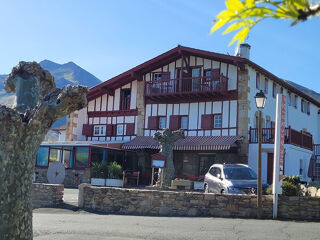  Immeuble � vendre 15 + pi�ces 850 m�