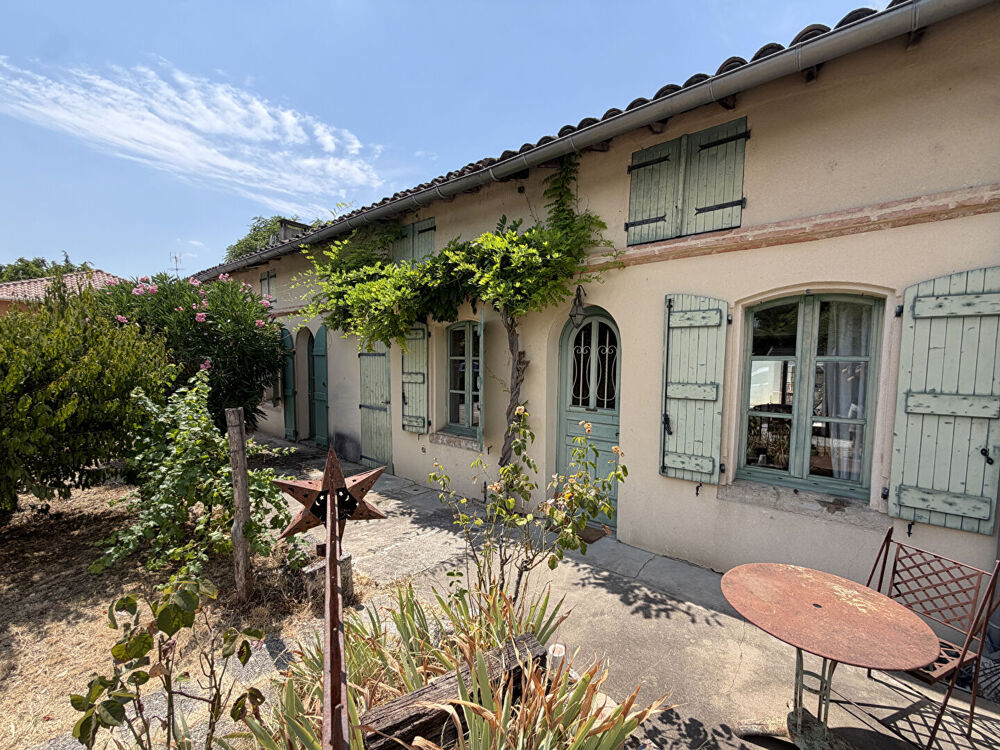 Maison de ville 4 pièce(s) avec piscine et jardin -