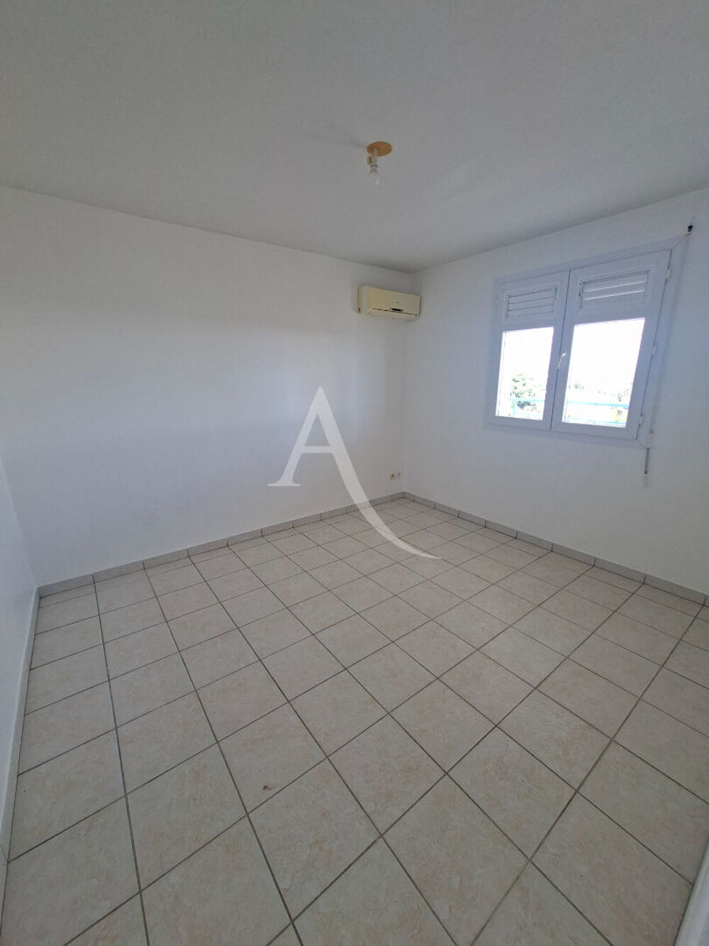 Location Appartement Appartement Le Lamentin 2 pièce(s) 39.02 m2 Le lamentin
