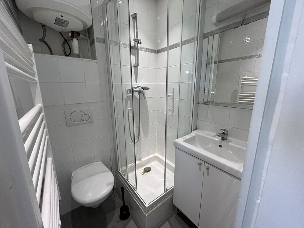 Location Appartement STUDIO MEUBLE A VILLEURBANNE Villeurbanne