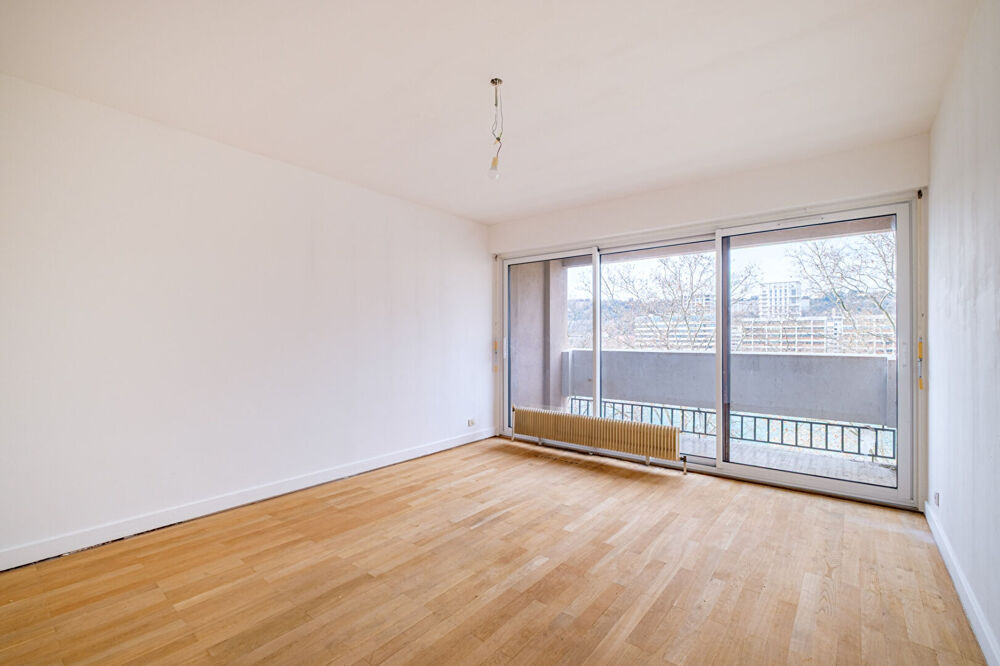 Vente appartement 2 chambres - 6ème étage - vue Rhône - Balcon