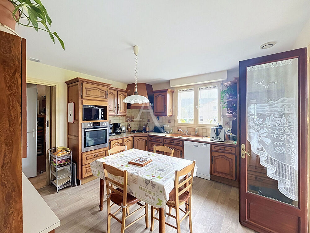 Vente Maison Maison familiale avec appartement indépendant et piscine à Prayssac Prayssac