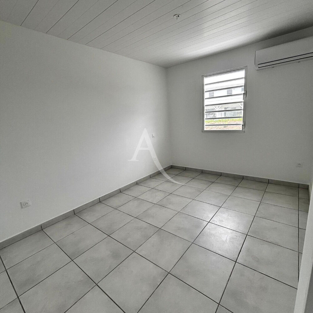 Location Maison Maison  4 pièce(s) 85.09 m2 Le diamant