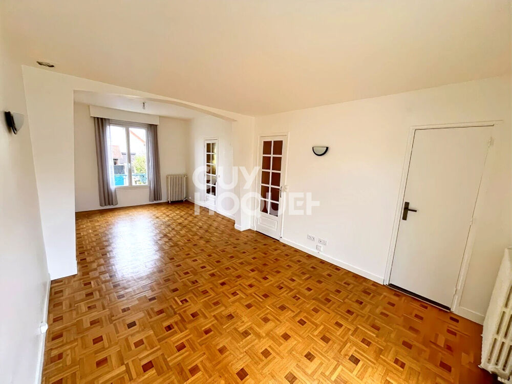 Maison Chelles 6 pièces 90 m2 -137m² utiles