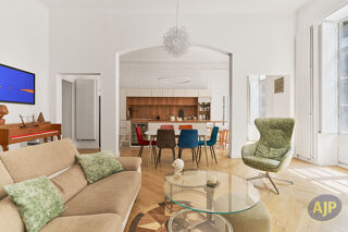  Appartement à louer 5 pièces 167 m²