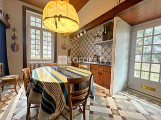  Maison � vendre 7 pi�ces 184 m�