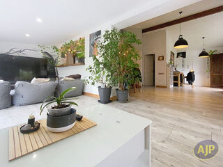  Maison � vendre 8 pi�ces 191 m�