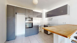  Appartement à louer 3 pièces 68 m²