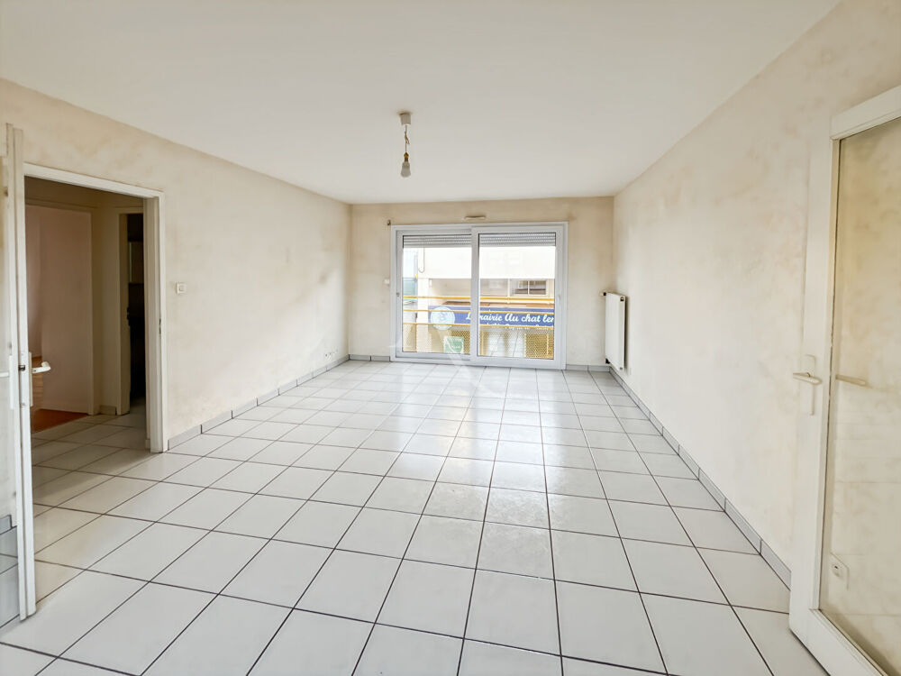 APPARTEMENT 3 PIÈCES DE 65m² AVEC GARAGE ? RÉSIDENCE AVEC ASCENSEUR EN CENTRE-VILLE DE CHALLANS