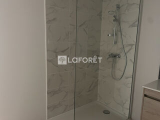  Appartement à louer 3 pièces 72 m²