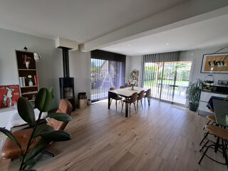  Maison à vendre 8 pièces 136 m²